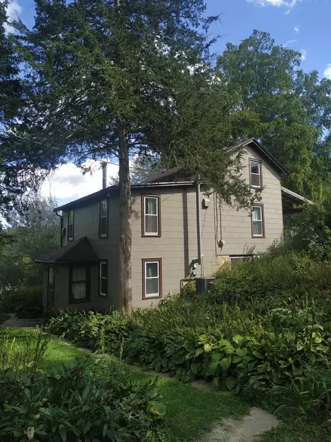 Exterior - 306 Spring Ave, Mount Carroll, IL 61053 photo 9 of 9