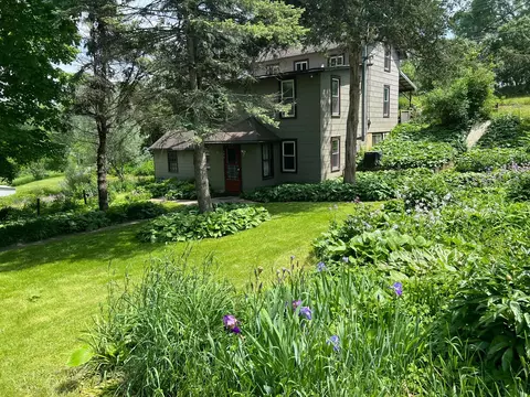 306 Spring Ave, Mount Carroll, IL 61053