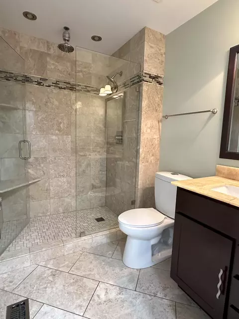 209 E Lake St #G, Addison, IL 60101 photo 13