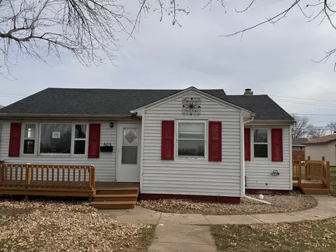603 15th Ave, Rock Falls, IL 61071