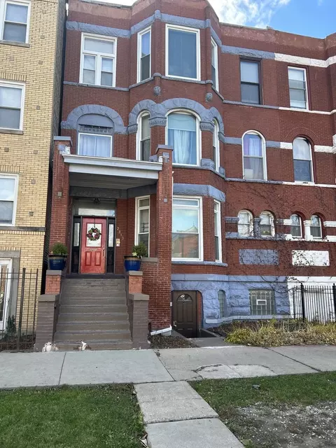2813 W Washington Blvd, Chicago, IL 60612