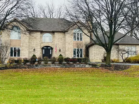 800 Braeburn Rd, Inverness, IL 60067