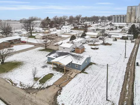 104 Webster St, Fithian, IL 61844 photo 40