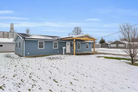 104 Webster St, Fithian, IL 61844 photo 3