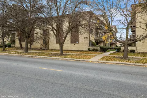 2143 N Harlem Ave #318, Chicago, IL 60707