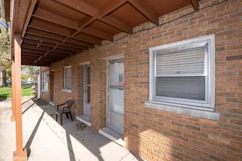 7540 W Hanover St, Summit, IL 60501 photo 3