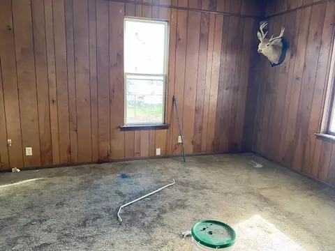 304 E Front St, Wyanet, IL 61379 photo 6