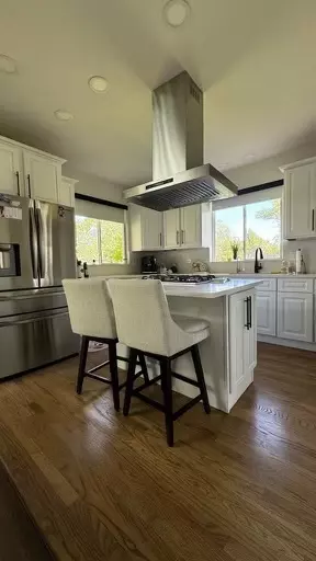630 68th St, Willowbrook, IL 60527 photo 5