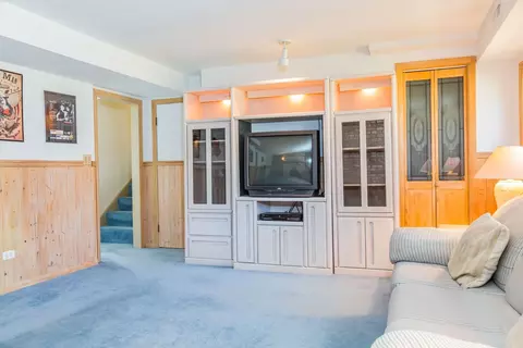 473 Tennyson Rd, Bartlett, IL 60103 photo 8