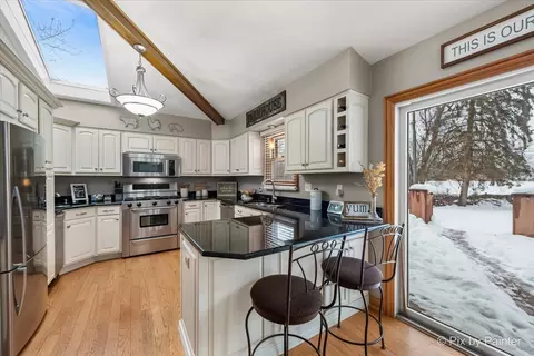 1010 Hayden Dr, Mchenry, IL 60051 photo 27