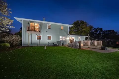 1010 Hayden Dr, Mchenry, IL 60051 photo 6