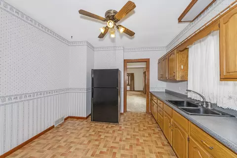 415 W 4th St, Minonk, IL 61760 photo 9