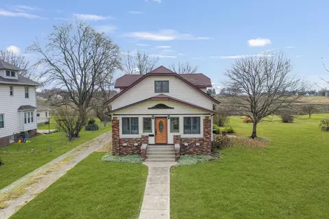 415 W 4th St, Minonk, IL 61760 photo 2