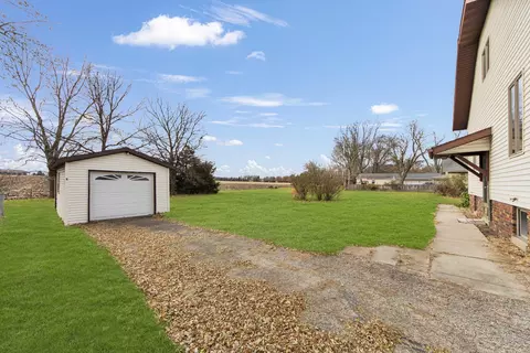 415 W 4th St, Minonk, IL 61760 photo 31
