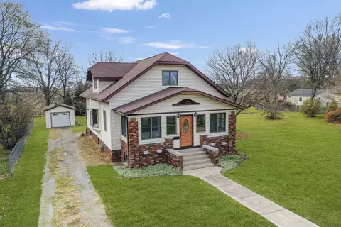 415 W 4th St, Minonk, IL 61760