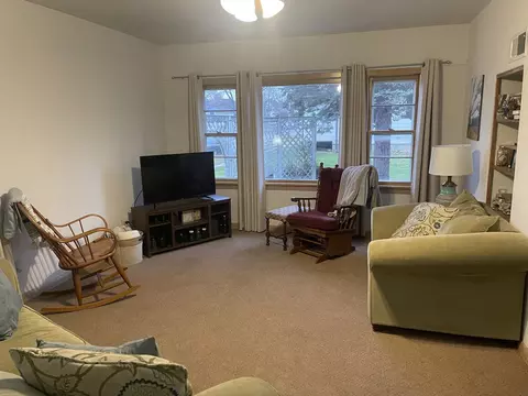 211 E 3rd St, Depue, IL 61322 photo 8