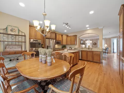 337 E Liberty Dr, Wheaton, IL 60187 photo 16