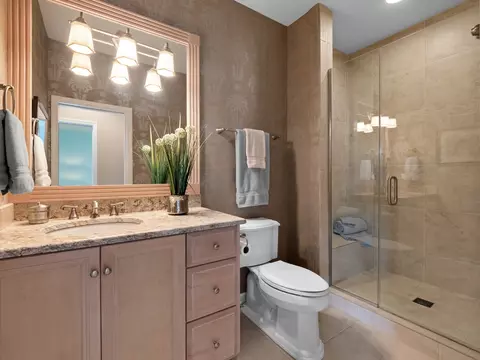337 E Liberty Dr, Wheaton, IL 60187 photo 38