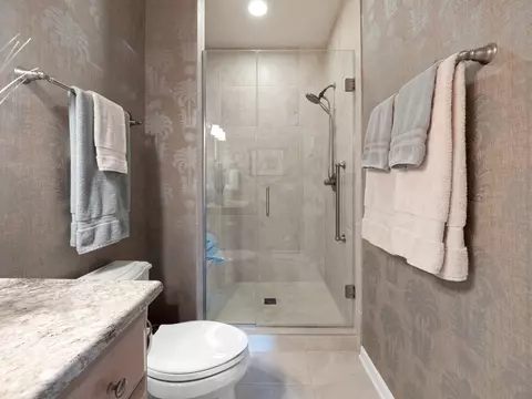 337 E Liberty Dr, Wheaton, IL 60187 photo 39