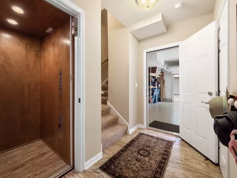 337 E Liberty Dr, Wheaton, IL 60187 photo 43