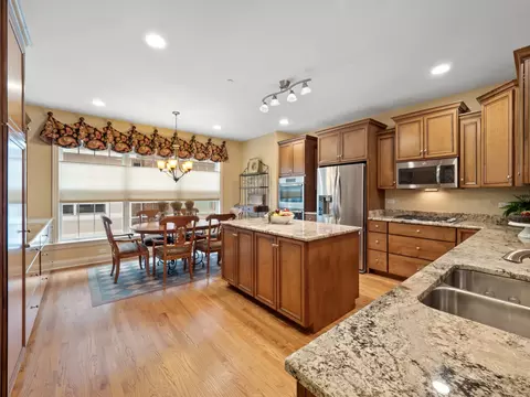 337 E Liberty Dr, Wheaton, IL 60187 photo 13