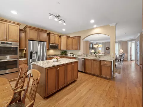 337 E Liberty Dr, Wheaton, IL 60187 photo 15