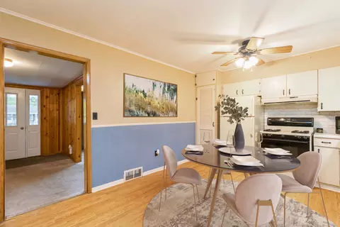 1906 Knoll Ave, Mchenry, IL 60050 photo 8
