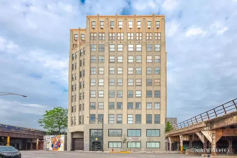 1550 S Blue Island Ave #1102, Chicago, IL 60608