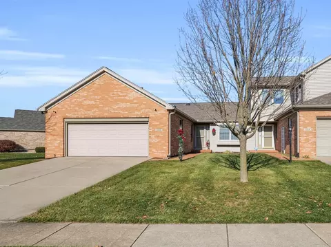 1516 Countryside Pl #1516, Champaign, IL 61821