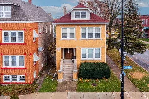 2417 S Central Ave, Cicero, IL 60804