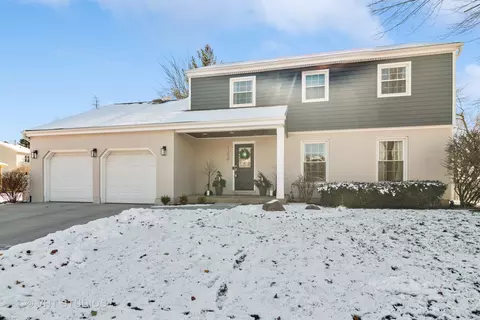 1250 E Bailey Rd, Naperville, IL 60565