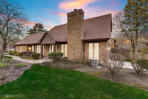 11107 Regency Dr #0, Westchester, IL 60154