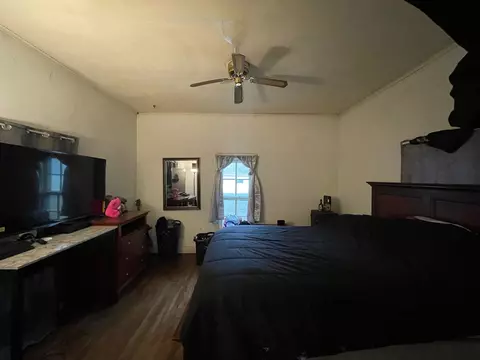 Bedroom - 618 E High St, Monticello, IL 61856 photo 3 of 3