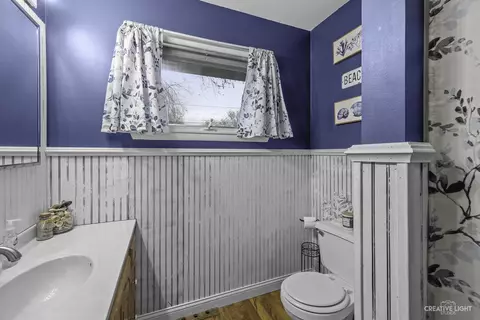 96 E Benton St, Oswego, IL 60543 photo 12