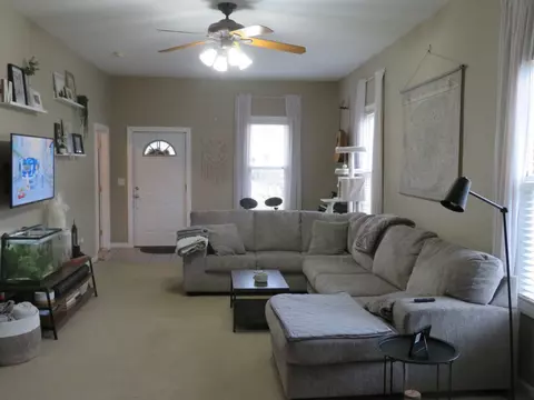 734 E Benton St, Morris, IL 60450 photo 5