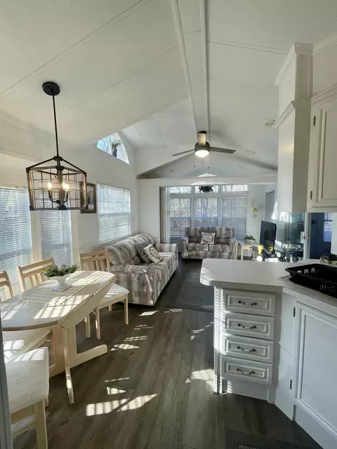 21-272 Woodhaven Lks, Sublette, IL 61367 photo 9