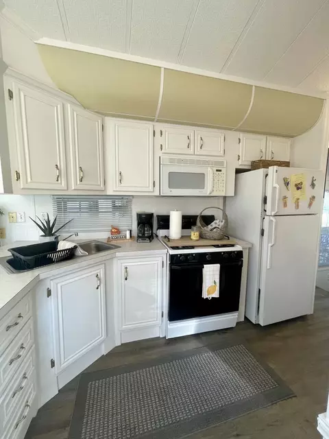 21-272 Woodhaven Lks, Sublette, IL 61367 photo 14