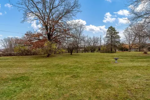 6644 Belvidere Rd, Roscoe, IL 61073 photo 5