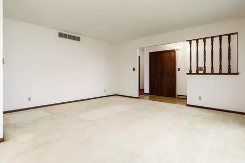 6644 Belvidere Rd, Roscoe, IL 61073 photo 14