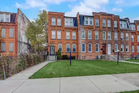 10518 S Maryland Ave, Chicago, IL 60628