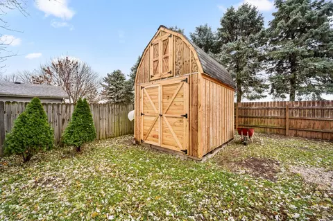 64 E Chestnut Ave, Cortland, IL 60112 photo 20