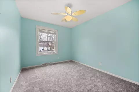 64 E Chestnut Ave, Cortland, IL 60112 photo 10
