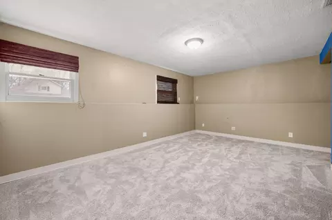 64 E Chestnut Ave, Cortland, IL 60112 photo 13