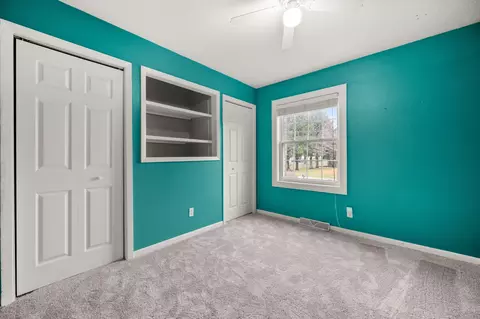 64 E Chestnut Ave, Cortland, IL 60112 photo 11