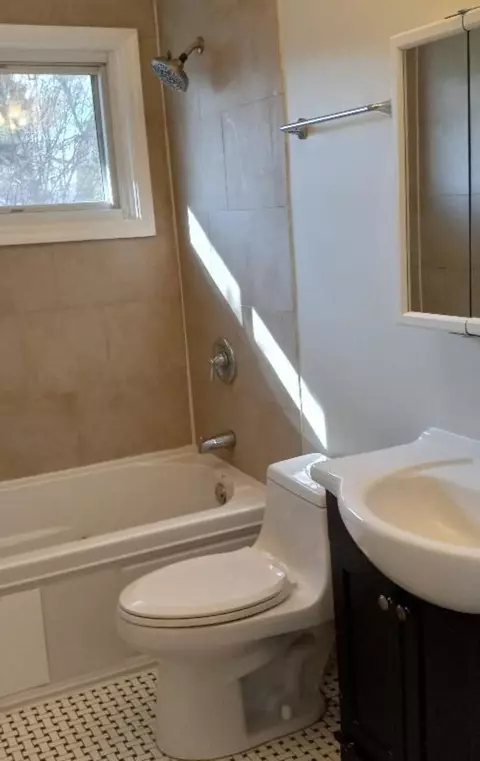 15966 S Richmond Ave, Markham, IL 60428 photo 7