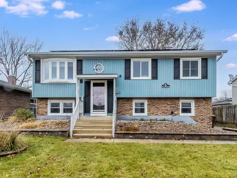 7638 165th Pl, Tinley Park, IL 60477