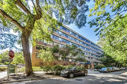 2300 N Commonwealth Ave #3B, Chicago, IL 60614