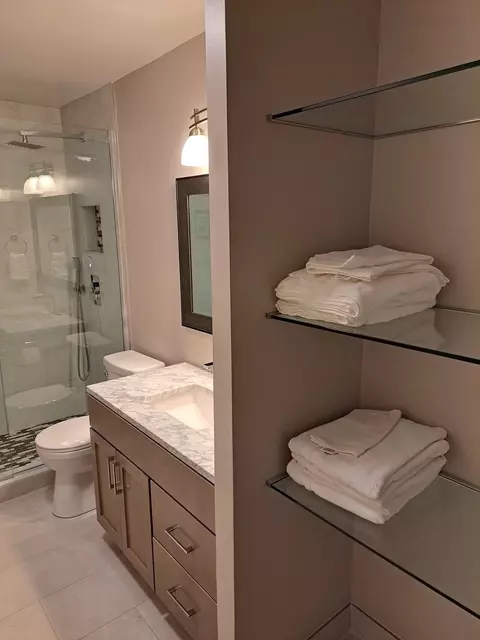 30 E Huron St #910, Chicago, IL 60611 photo 12