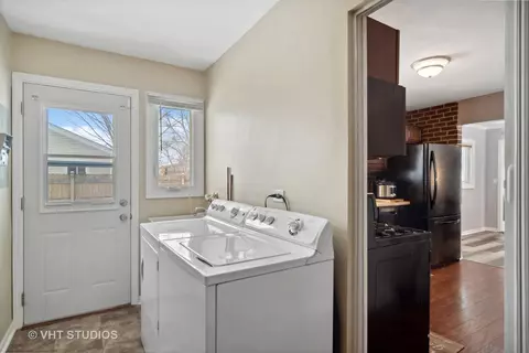 410 Morton St, Hoffman Estates, IL 60169 photo 15