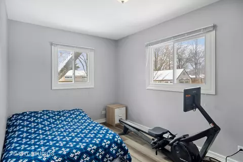 410 Morton St, Hoffman Estates, IL 60169 photo 12